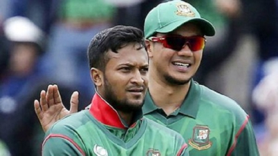 আইসিসি র‌্যাংকিংয়ে বোলারদের সেরা দশে সাকিব