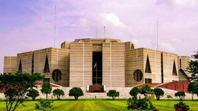 সংসদের ৪৩ কর্মকর্তা করোনায় আক্রান্ত সংসদের ৪৩ কর্মকর্তা করোনায় আক্রান্ত