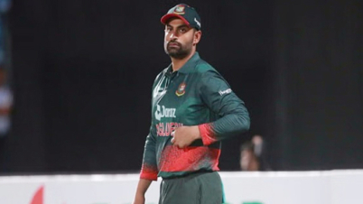 অধিনায়কত্ব ছাড়লেন তামিম