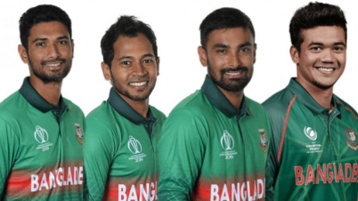 আরব আমিরাতে থেকে যাচ্ছেন চার ক্রিকেটার