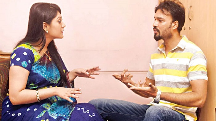 ঝগড়ার পরে সম্পর্ক ঠিক করবেন যে ৫ উপায়ে