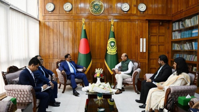 বাংলাদেশের সঙ্গে সম্পর্ক নির্মাণে আগ্রহী ভারত সরকার: ত্রিবেদী